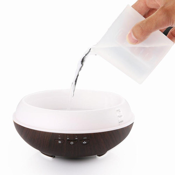 Wonderful Scents Smart Aroma Diffuser Filling The Diffuser